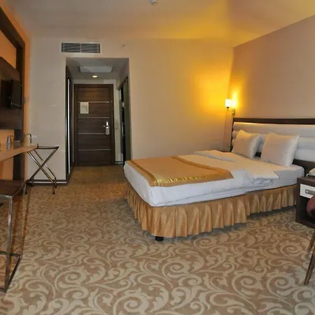 Ozpark Hotel 3*