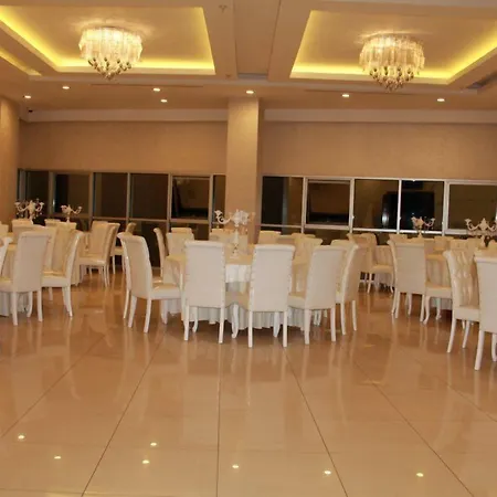 מלון Ozpark Akşehir