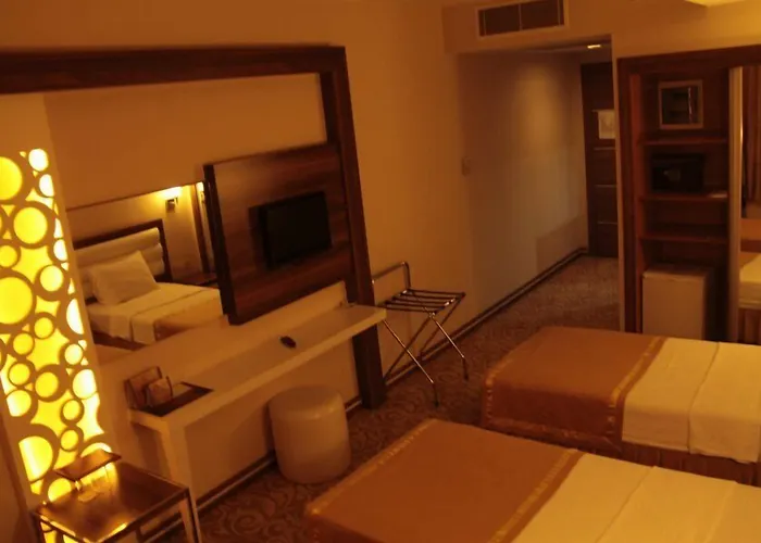 ホテル Ozpark Akşehir